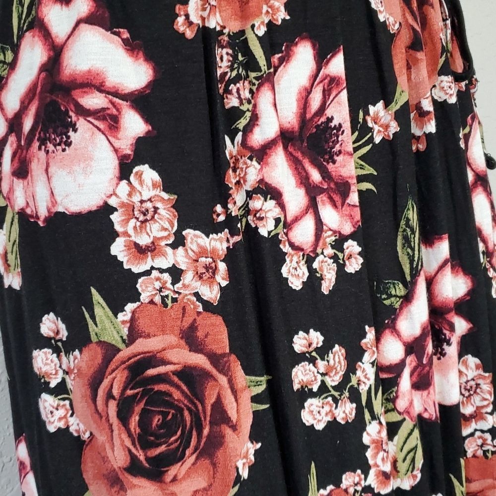 COPY - Women's V-Neck Floral Maxi Long Dress w/ Side Tie - Picture 4 of 7